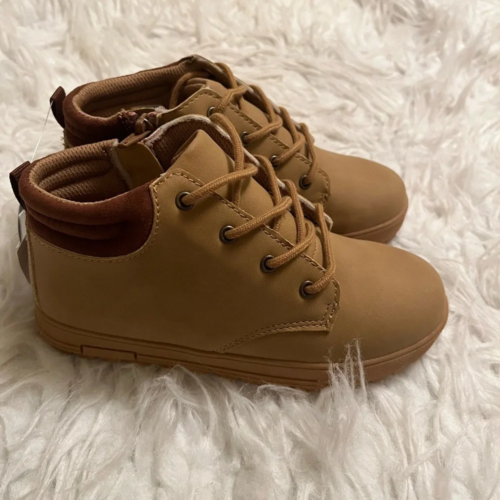 Gap boys brown boots brand new in with tags - Picture 10 of 11